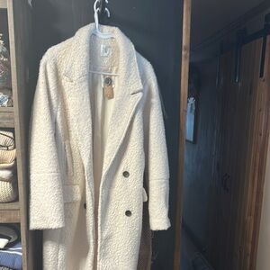 Elegant Cream Double-Breasted Women's Coat